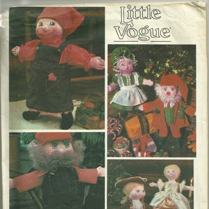 Vintage Little Vogue Pattern 1546 Soft 16&quot; Doll & Clothing Christmas, Judaica and Colonial Uncut