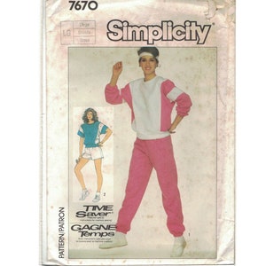 Simplicity 7670 Sweatshirt, Sweatpants, Shorts Pattern Misses Size Large 18 20 Uncut