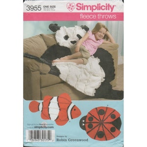 Puede incluir: Patrón Simplicity número 3955 para mantas de forro polar. El patrón incluye instrucciones para hacer un panda, una mariquita y un pez payaso. El patrón es de una sola talla.