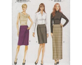 Very Easy Vogue 8835 Yoked Straight Office Skirt Pattern Size 6-14 Uncut