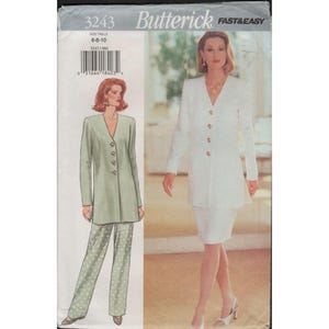 Könnte beinhalten: Ein Schnittmuster für eine lange Jacke und eine Hose. Das Schnittmuster ist für die Größen 6-8-10. Das Schnittmuster ist von Butterick und trägt die Bezeichnung "Fast & Easy".