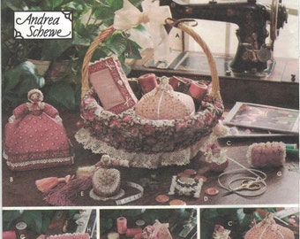 Simplicity 7105 Sewing Room Accessories Pattern Pin Cushions, Basket Cover, Needle Case Uncut