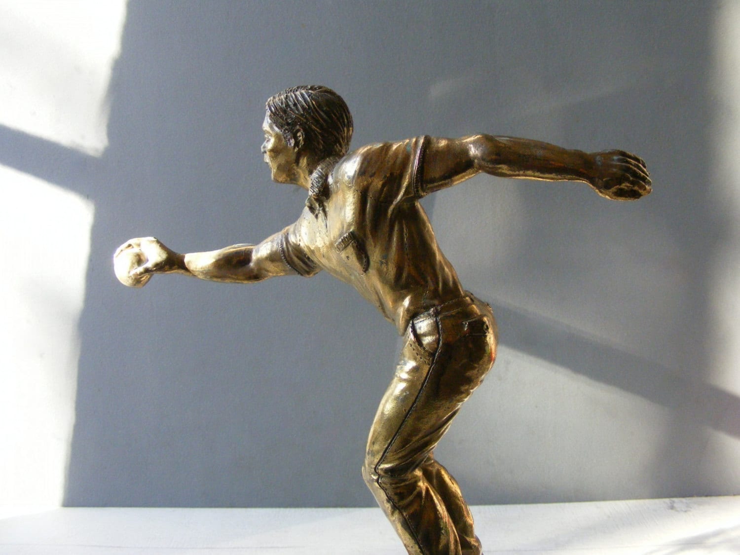 Ancien Français Grand Trophée de Pétanque, Signé Mena, sur Un Socle en Marbre.