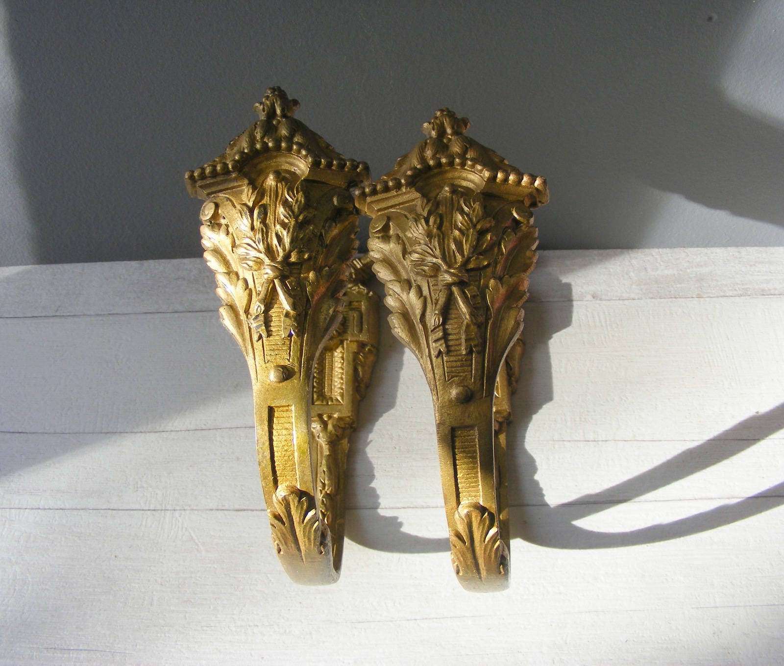 Cravates de Rideau en Bronze Doré Antiques.