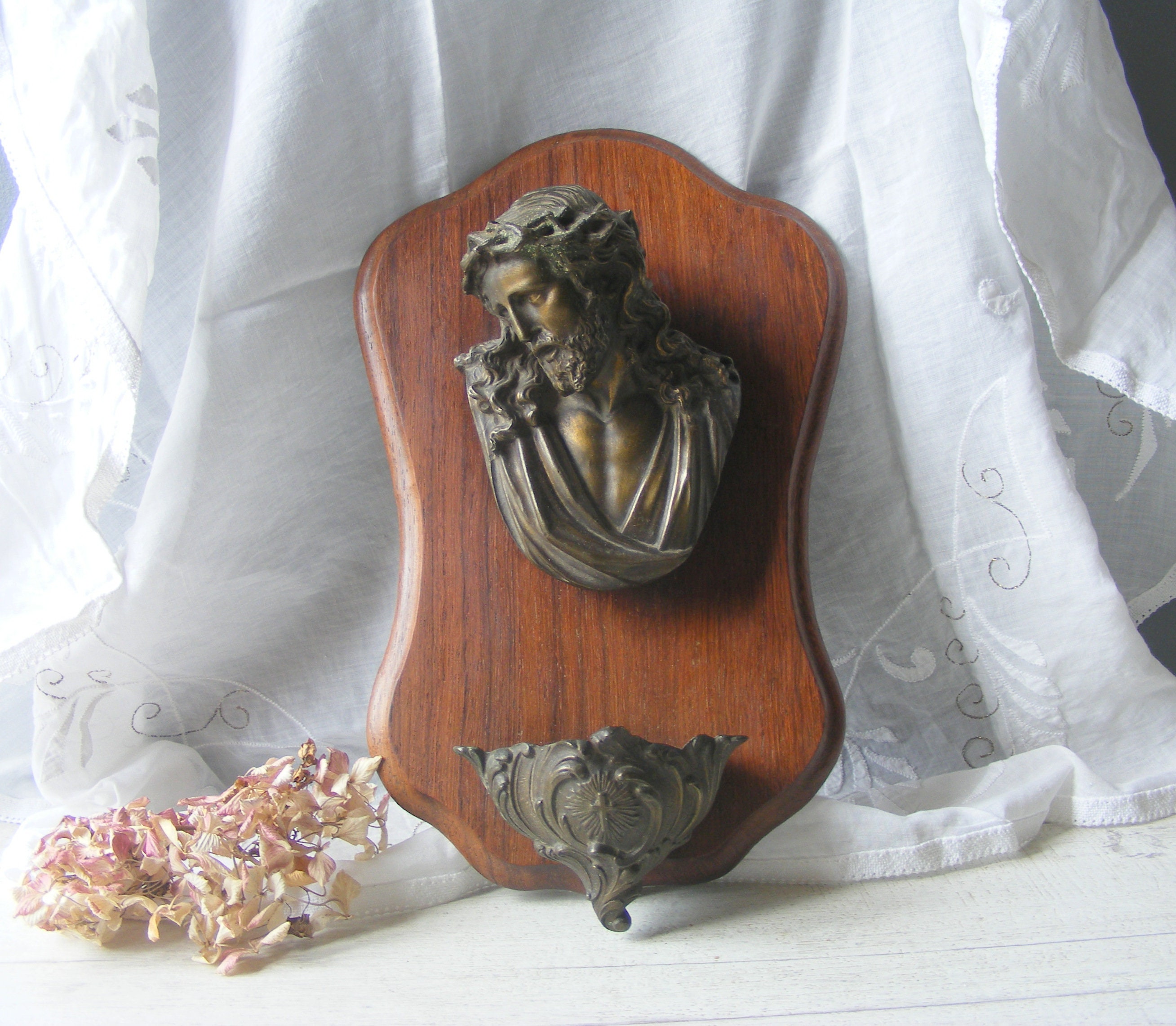 Antiquité Français Jésus-Christ Benitier./Bois et Spelter/Police d'eau Bénit,