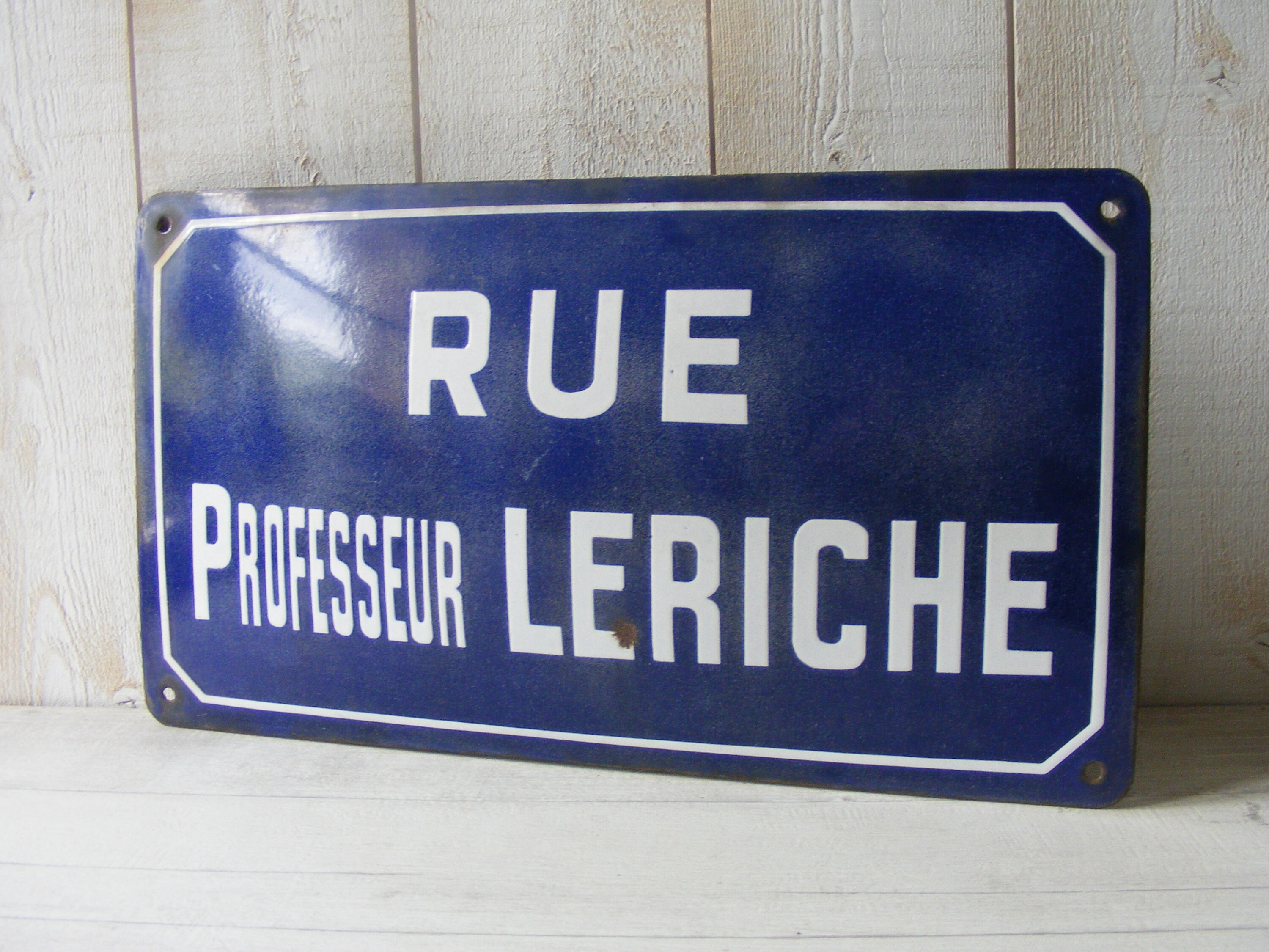 Français Émail Antique Convexe Rue Signe, Professeur Leriche./Famous Français Chirurgien.