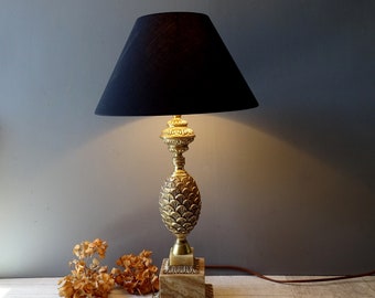 Vintage Pineapple Onyx and Brass Table Lamp/Hollywood Regency Table Lamp./1970s Pineapple lamp.