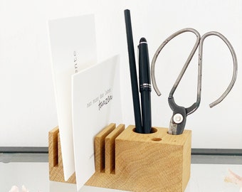 letter and pen holder