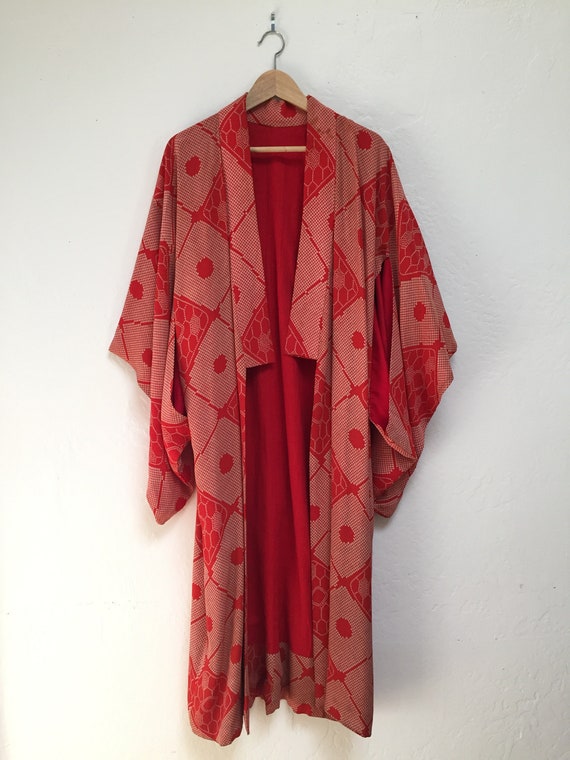Kimono Antique Japanese Kimono Red Patterned Vinta