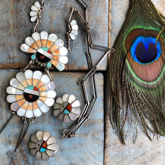 Beautiful Zuni Sunface Sterling and mother of pearl inlay necklace and earrings