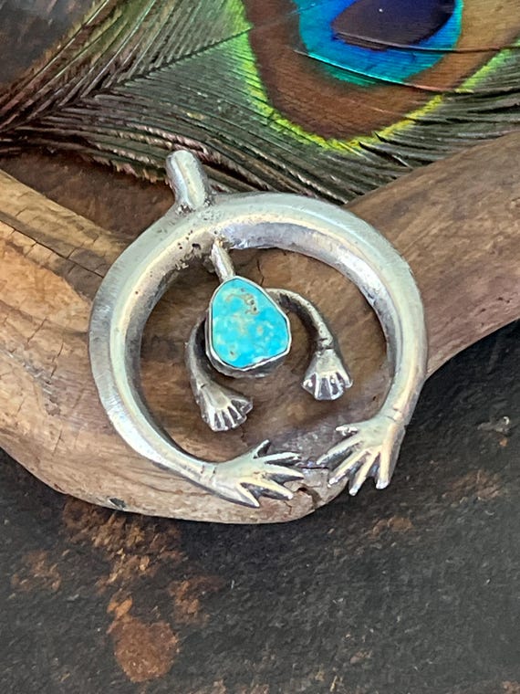 Tufa cast sterling naja pendant with Kingman turquoise
