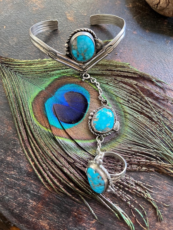 Vintage Native american Kingman turquoise and sterling slave bracelet