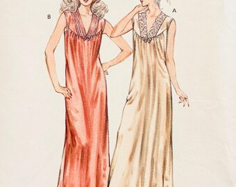 1980s Vintage Kwik Sew 1386 - Floor Length Nightgown, Negligee Sewing Pattern - Size XS, Sm, Med, Large - Bust 31.5-41.5" - UNCUT