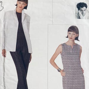 Puede incluir: Un patrón de costura para un vestido y una chaqueta. El patrón es de Vogue Attitudes y diseñado por Isaac Mizrahi. El patrón es para la talla 12.