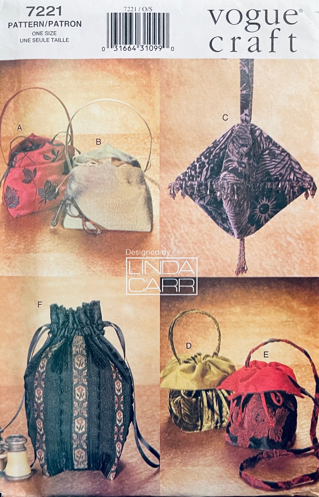 Vintage 1990s Vogue 7221 Linda Carr Small Shaped Handbags