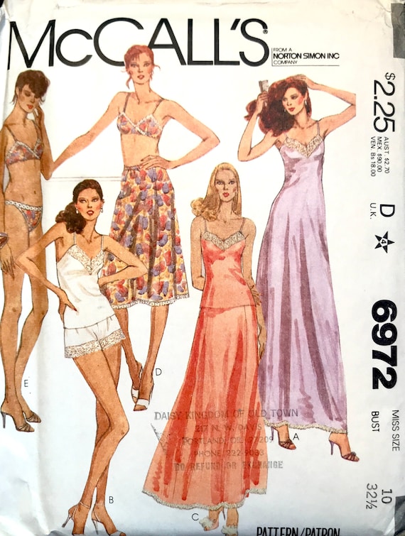 1970s Mccalls 6972 Slip Camisole Half-slip Bra Panties & Bikini