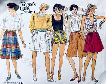 1980s Vogue 1549 Sewing Pattern, Shorts, Skort, Culottes, Size 10 UNCUT
