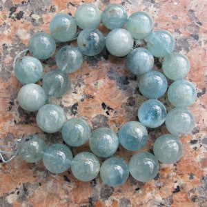 14mm Aquamarine Round Bead S444
