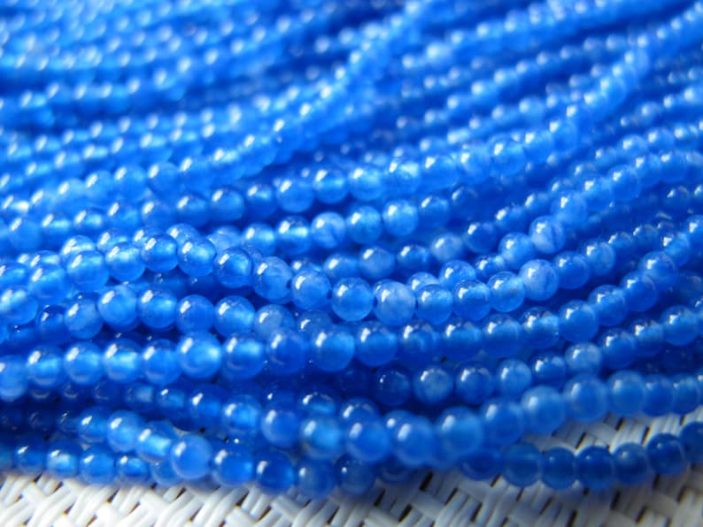 2mm Royal Blue Agate Round Beads S217