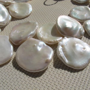 20x28mm Natural White Keshi Cultured Freshwater Pearl PL163