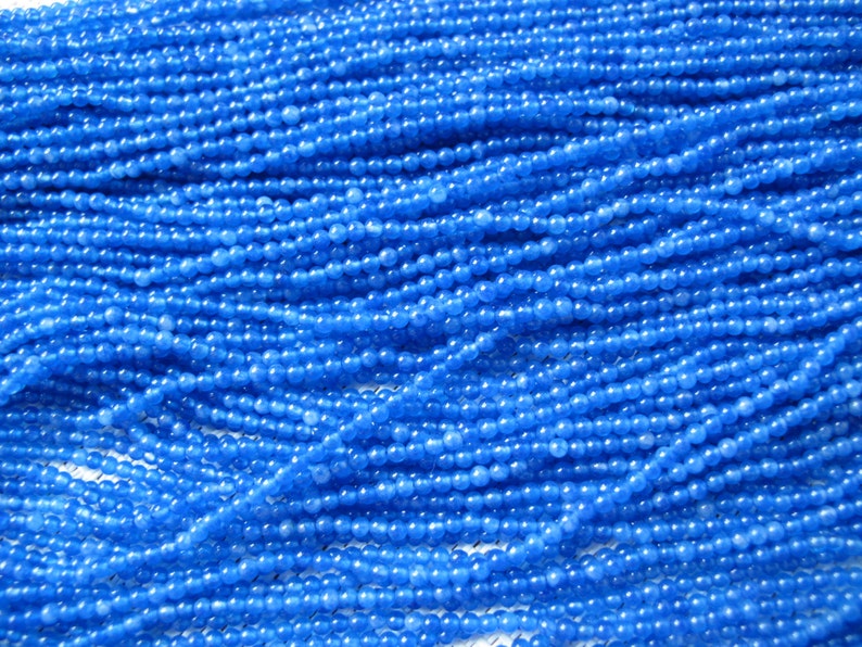 2mm Royal Blue Agate Round Beads S217