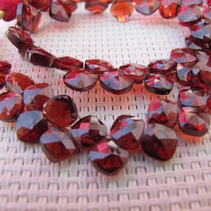 6mm Garnet Faceted Square Beads S545