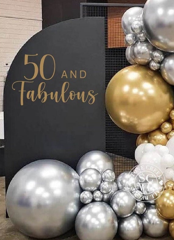 50 y fabulosos adornos y decoración para fiestas. Calcomanía de fiesta de 50  años para letreros