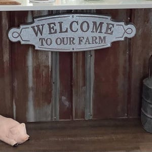 Reclaimed Rusty Barn Tin Roofing - Weathered Silver Metal, Rustic Patina