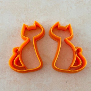 Sitting Cat earrings mirrored polymer clay cutter set