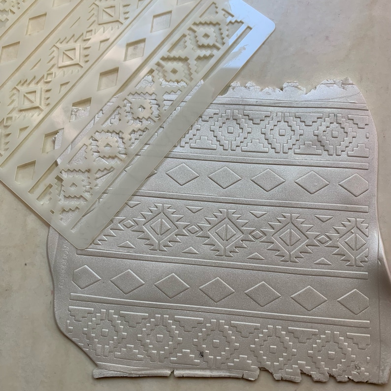 Plantilla de arcilla Western Quilt, plantilla del suroeste, tapete de textura mylar. Ideal para impresión con planchas de gel, arcilla polimérica, pintura y pasta de textura. imagen 4
