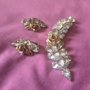 Vintage DeLizza und Elster Ovale Ovale Swarovski Kristallperlen Strass Brosche & Ohrringe