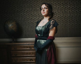 Green plus size Edwardian Dress with black lace for Titanic, Downton Abbey wedding or dinner. Recollection of Edwardian era fashion.