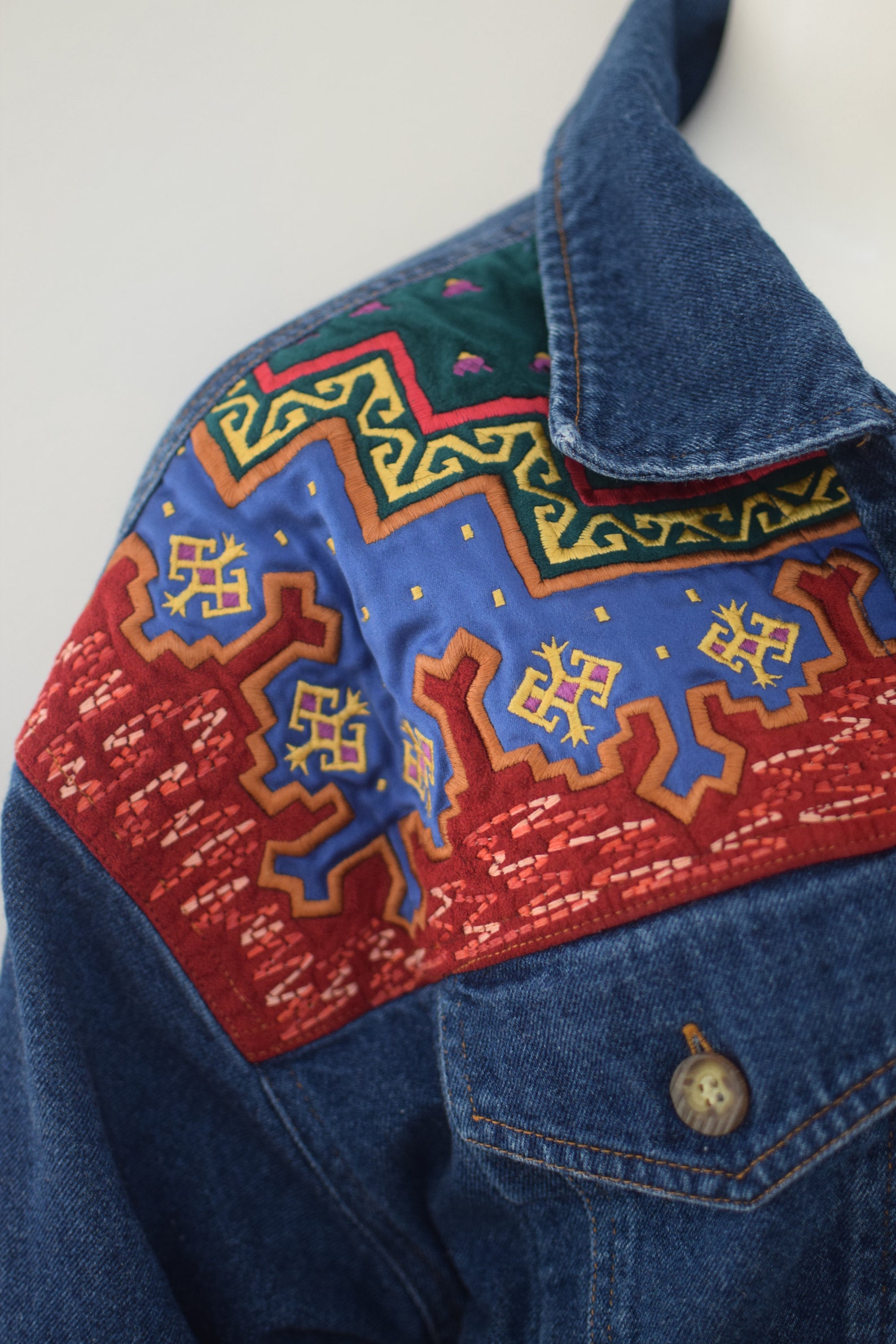 Embroidered Inset Denim Jacket/ 90s Tribal Jean Jacket/ Ropa/ | Etsy