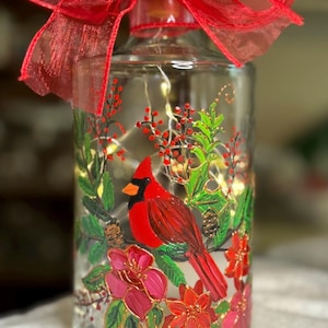 Schöner bemalter Kardinal, rote Kardinalflasche mit Lichterkette, bemalter Kardinal, Weihnachtskardinal, bemalte Kardinalflasche, Kardinäle