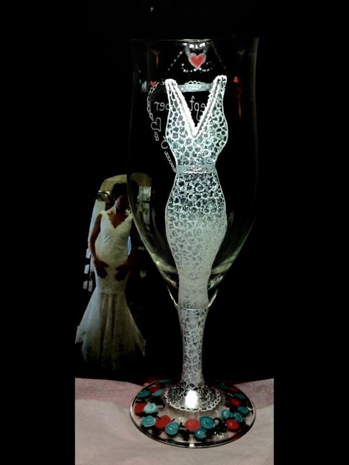 Wedding Dress Wine Glass Wedding Dress Champagne Flute, Painted Wedding  Dress, Custom Wedding Dress, Painted Wedding Dress - Etsy Israel