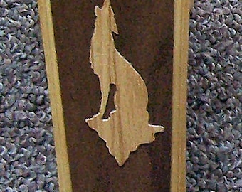 Boot Jack in Pine Wood, Western Bootjack with a Light Oak Veneer Coyote  Logo