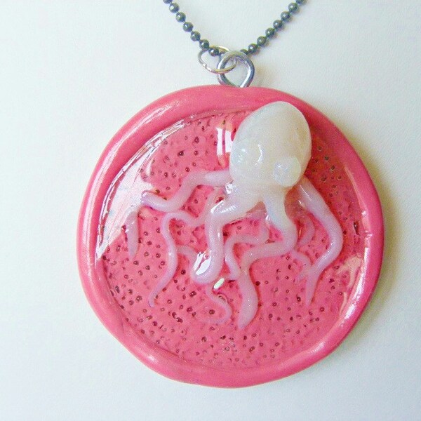 Enchanting pink Octopus Necklace - Free Shipping