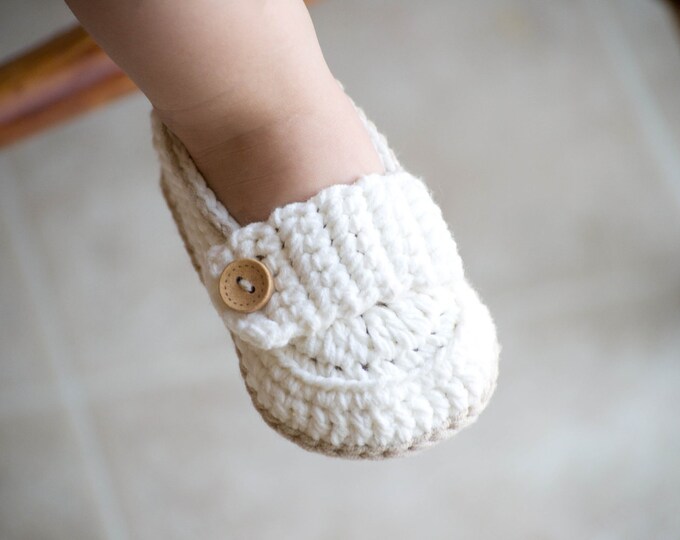 Baby Crochet Slippers/shoes WHITE - Etsy