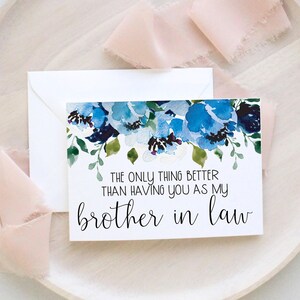 Carte de révélation de grossesse pour beau-frère - Nouvel oncle - Seule chose meilleure Frère Oncle Annonce de bébé Fleurs bleu marine de sœur