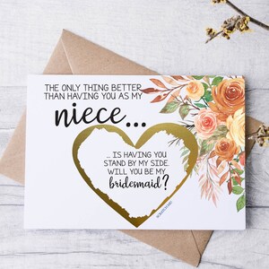 Proposition de demoiselle d’honneur pour la carte à gratter de la nièce } La seule chose que la nièce | | de fille de fleur demoiselle d’honneur junior demandant des | de cartes Orange brûlée AUTOMNE