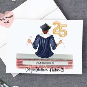 carte de remise des diplômes personnalisée | Souvenir de fin d'études pour senior | Félicitations diplômé | Robe casquette pour homme | Promotion 2025 | Lycée universitaire