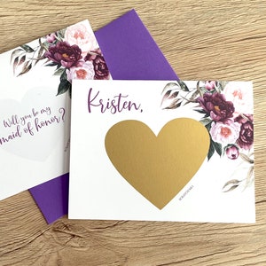 Maid of Honor Gratta e Vinci - Personalizzato Sarai la mia damigella d'onore Gratta e Vinci - Carta proposta per damigella d'onore PLUM VIOLETS