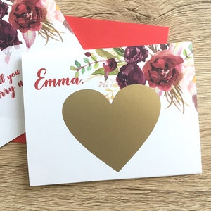 Gepersonaliseerde Wil je met ons trouwen Kraskaart - Burgandy Wedding Officiant Priest Rabbi - Will You Marry Us - Winter Wedding - MERLOT