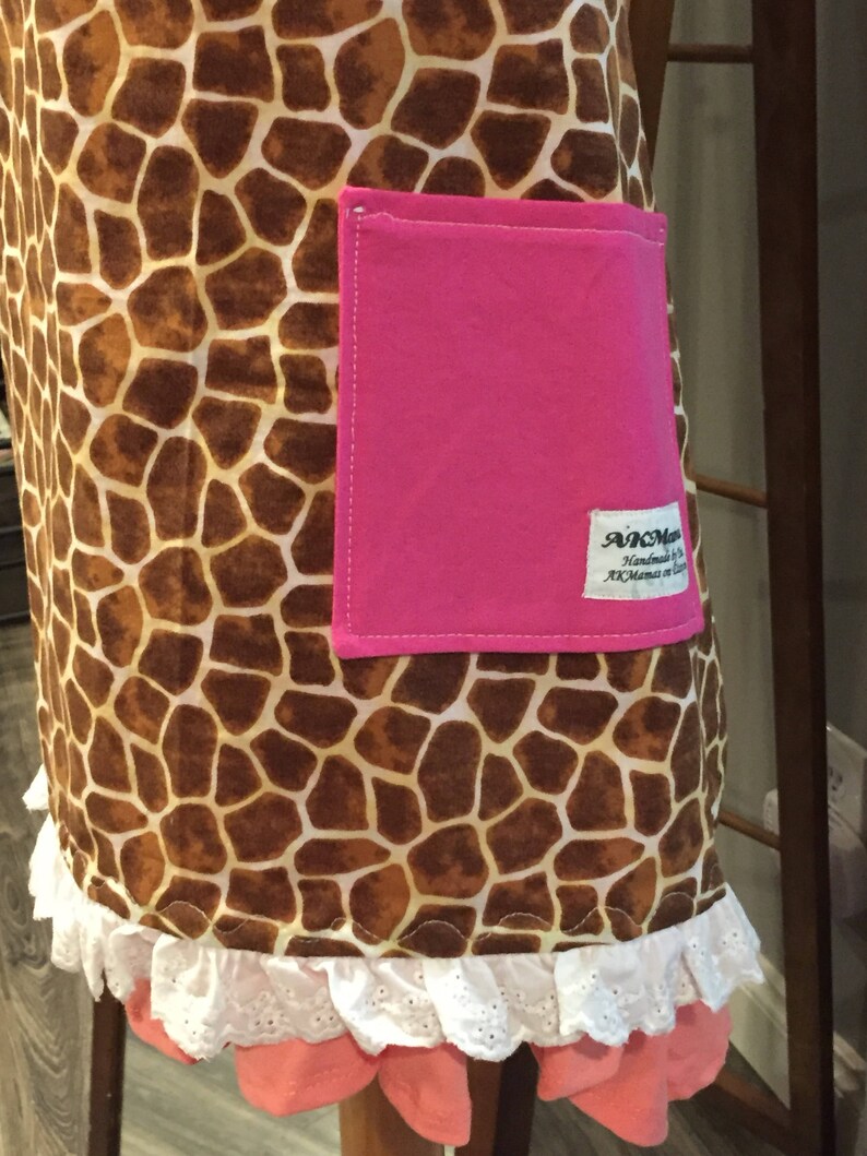 Little Girls Giraffe and Hot Pink Apron