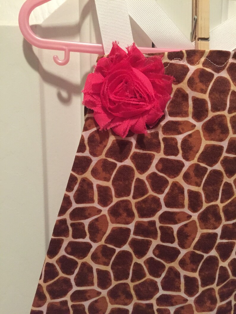 Little Girls Giraffe and Hot Pink Apron