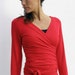 see more listings in the Top Wrap femme section