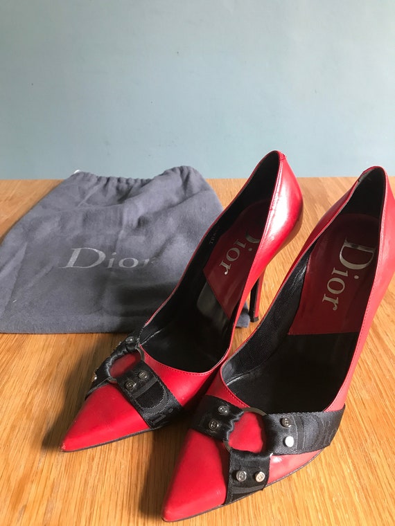 パンプス Dior FW25 Heeled shoes (KCB805VNI 18U) CHRISTIAN DIOR GLITTER PUMP HEELS SHOES – leefluxury.com