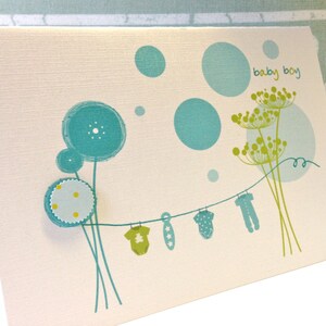 Ligne de lavage personnalisée Nouvelle carte de bébé garçon. Invitation à la douche de bébé garçon. Annonce du nouveau petit garçon . Félicitations Baby Boy Card,