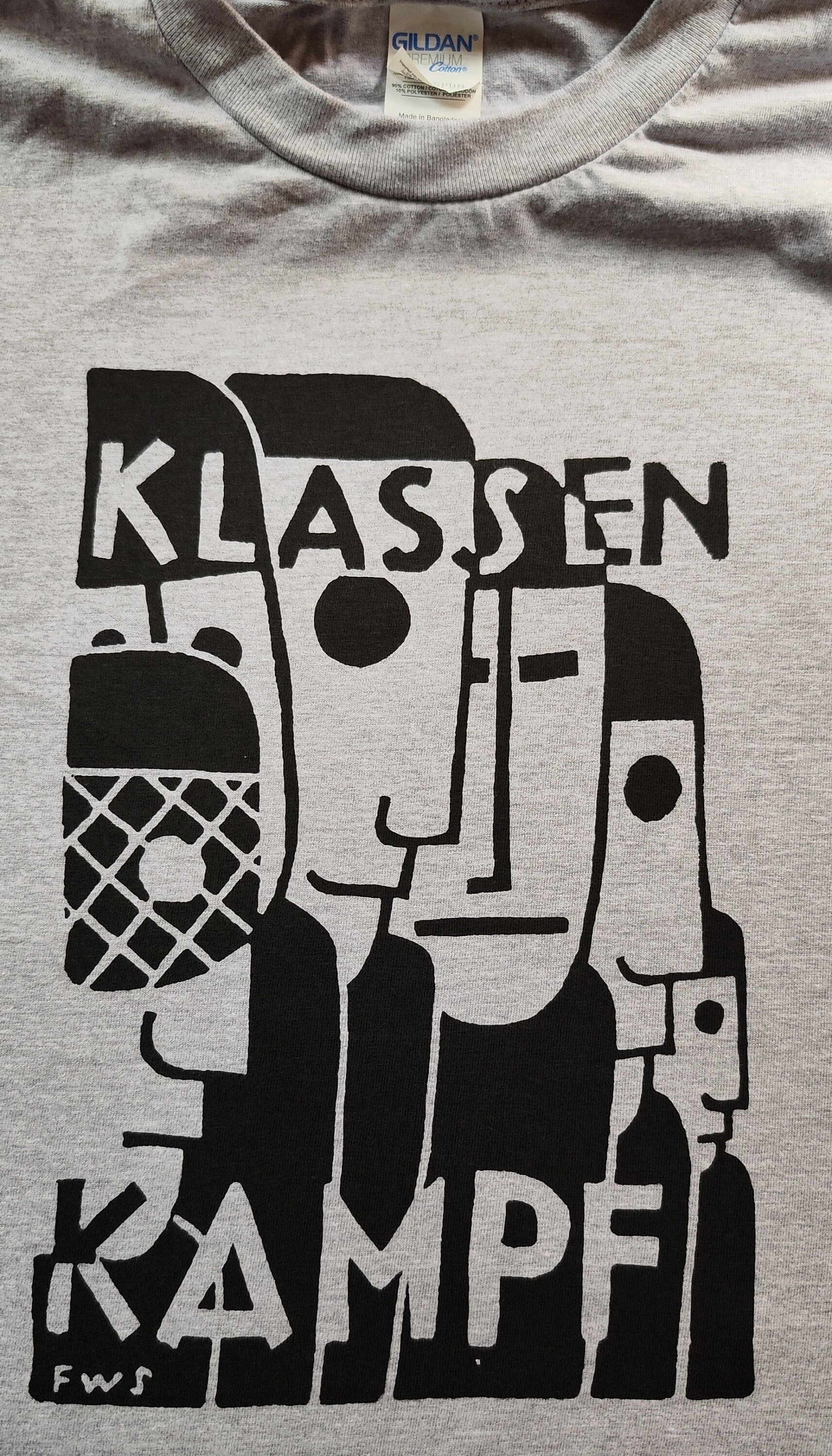 Klassen Kampf (class struggle) t-shirt