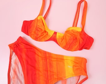 Vintage 90-tals Y2K bikiniset: solnedgångsorange bygelöverdel och bygelbyxa, Small S 34C-D, UK 10-12